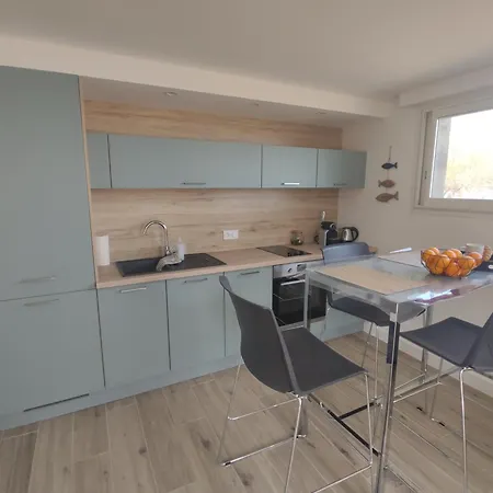 Holiday home Paulette La Galinette Et Laurent Le Goeland *
